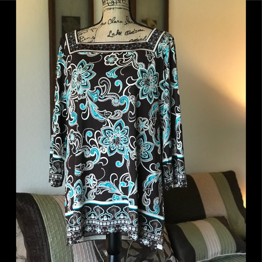 Jaclyn Smith Tunic XL
